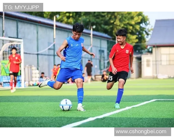 舞动青春与激情共舞在绿茵场上实现我们的足球梦想